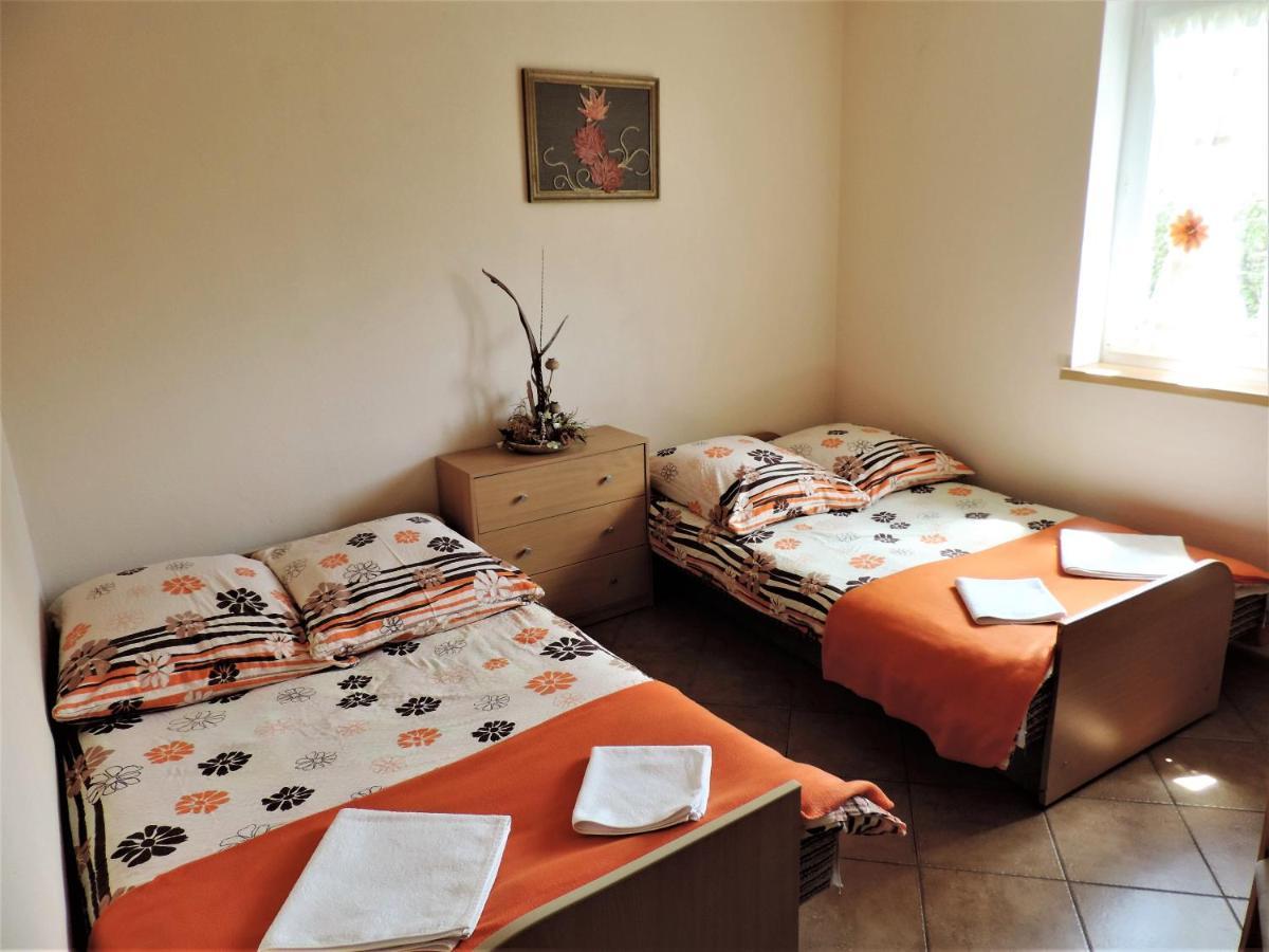 Hostal Jacek I Agatka Ustka Exterior foto