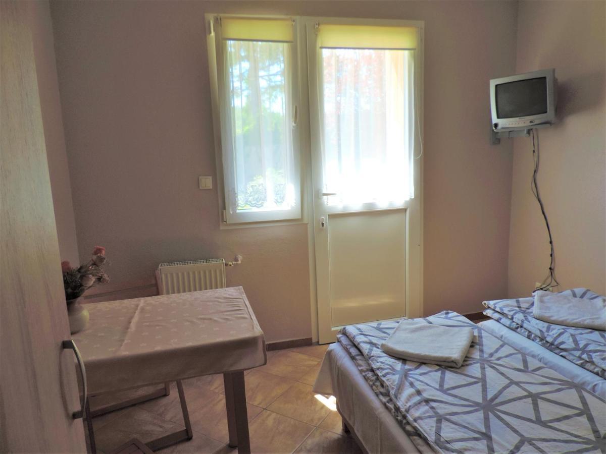 Hostal Jacek I Agatka Ustka Exterior foto